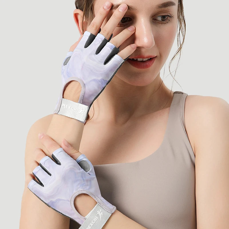 Sports Gloves Yoga Fitness Exercise Anti-Slip Shock Absorption Half Finger Gloves Wear Breathable Anti-Cocoon Cycling Gloves